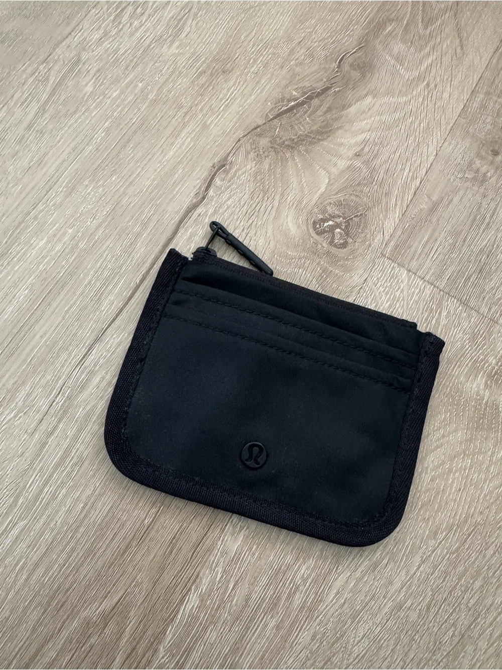 lululemon athletica Black Small Zip Card holder Wallet